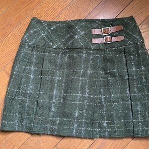Lochcarron wool pleated skirt made in Scotland s10